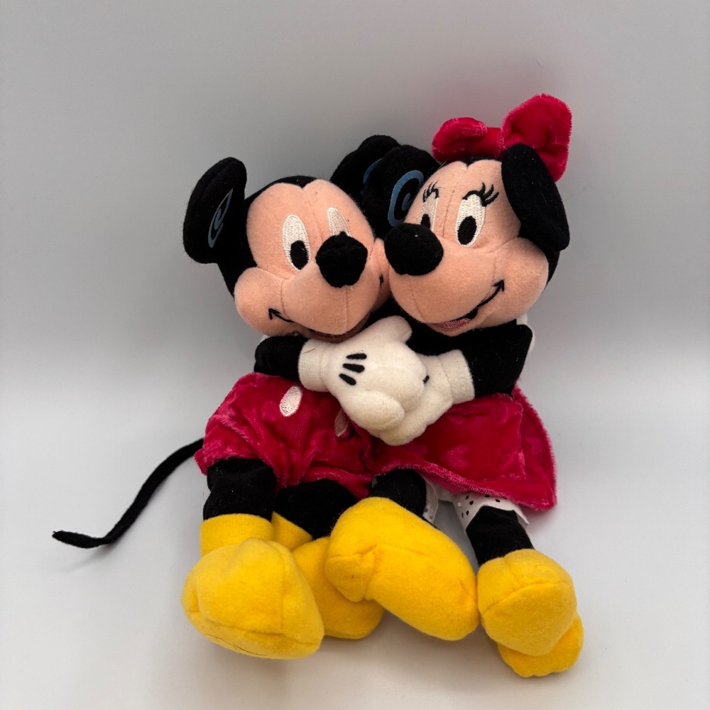 Disney Store Mickey Mouse and Minnie Mouse Valentines Day Plush
